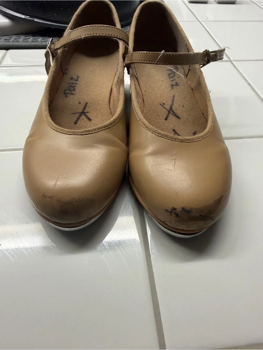Bloch tap Shoes - Little girls 1.5